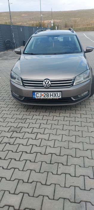 Vând Volkswagen passat
