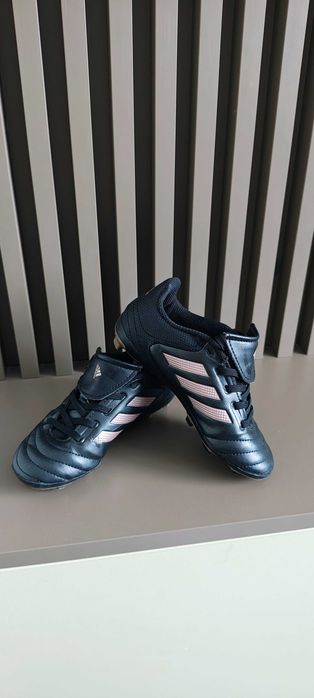 Ghete de fotbal Adidas