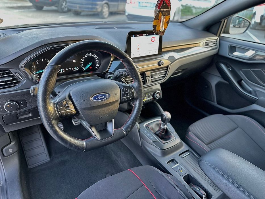 Vand/Schimb Ford Focus ST-Line 1.5 EcoBoost 182 cai 9199 euro