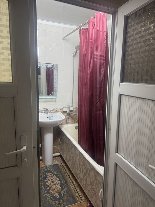 18 мкр 2 бөлмелі пәтер жалға беріледі