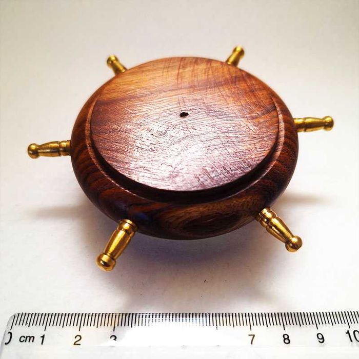 Уникален морски компас с щурвал – бронз, дърво и стъкло