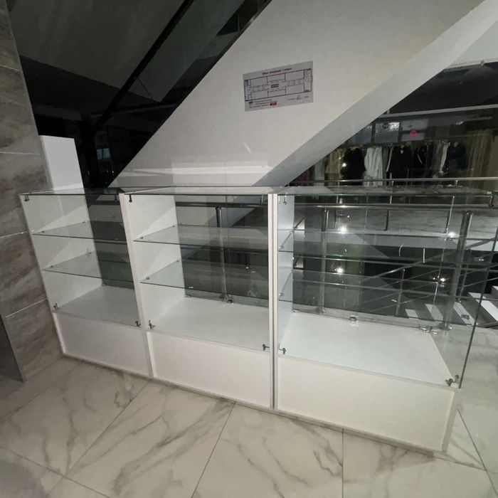 3шкаф витрины Торговое оборудование