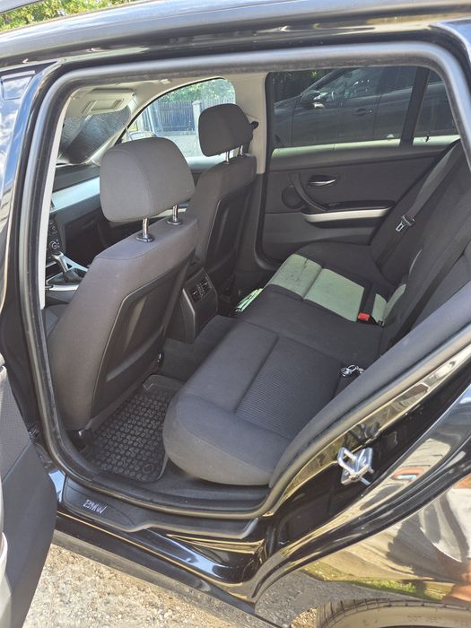 BMW Seria 3 2009 — imagine 5