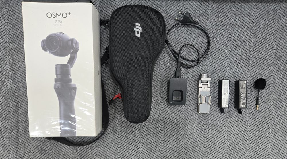 Продам мобильный стедикам dji osmo +