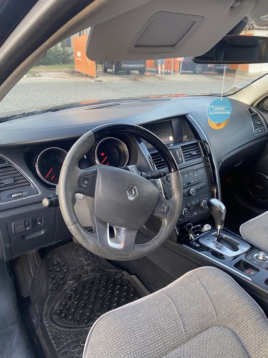 Vand Renault Latitude initiale Paris