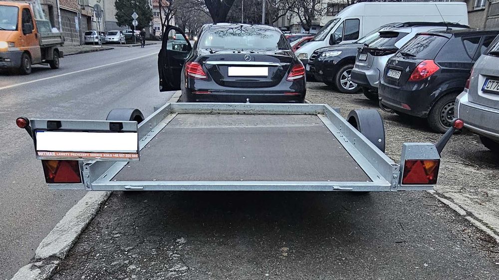 под наем платформа / ремарке с повдигащ механизъм 15 €