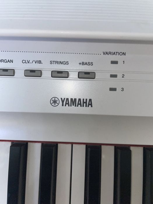 Продам цифровое пианино Ямаха