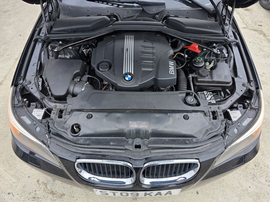 Dezmembrez BMW E60 520D 177Cp Black Saphire N47D20A
