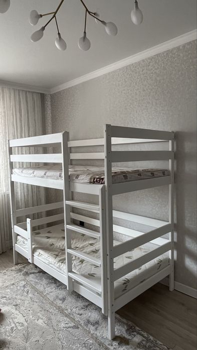 двухъярусная кровать