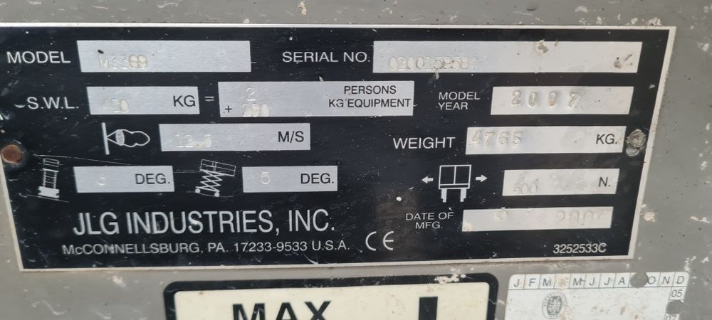 Nacela tip foarfeca Jlg de 12m