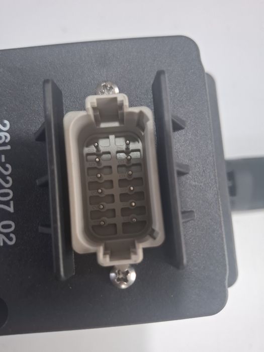 Manete Caterpillar Buldoexcavator