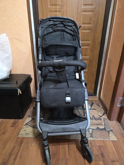 Коляска прогулочная