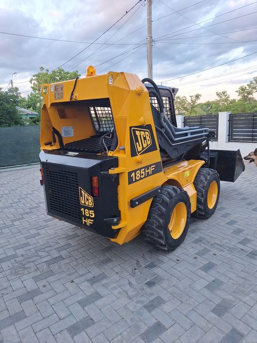 Miniincarcator jcb 185hf Robot
