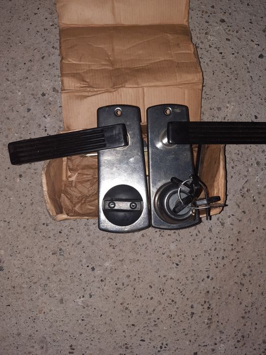 Продам Ковровский замок