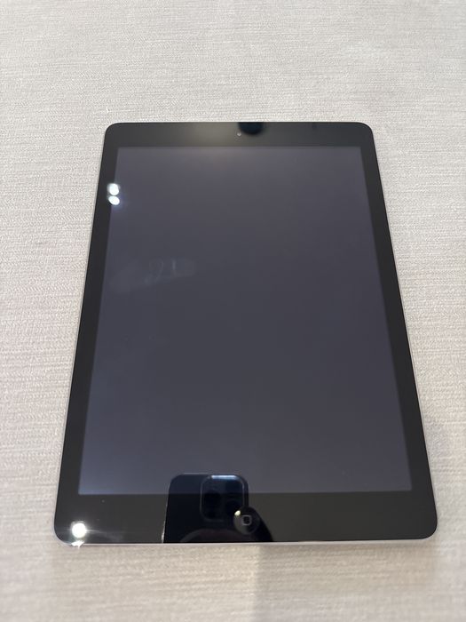 Apple IPad Air 1 поколения, M1474