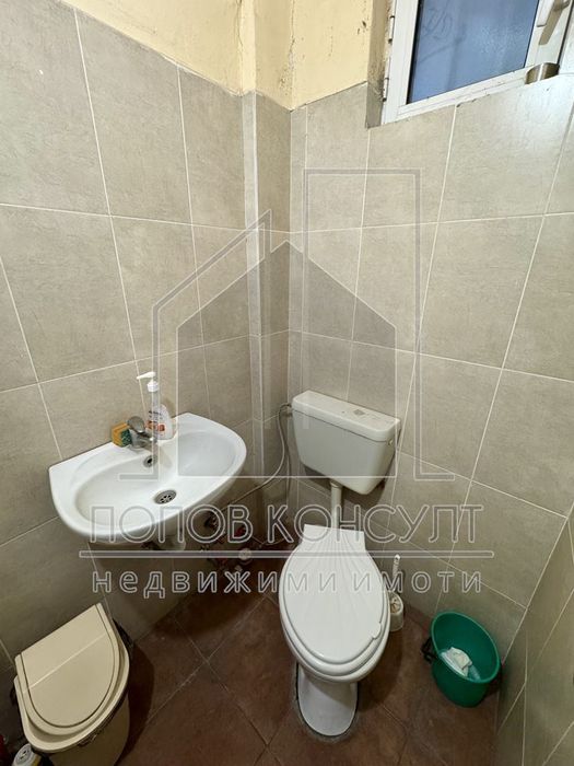 Пром. помещение в Пловдив-Тракия площ 114 цена 570