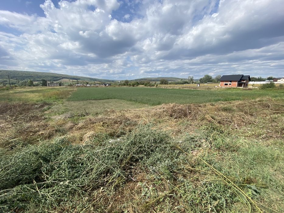 Teren de vanzare intravilan 720 mp