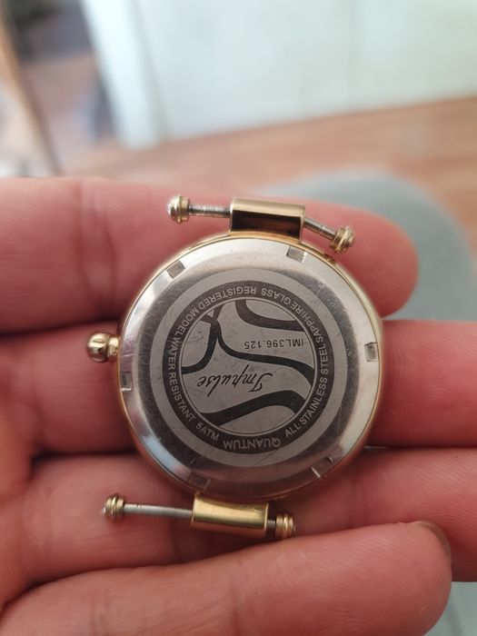 Quantum. женские оригинал часы