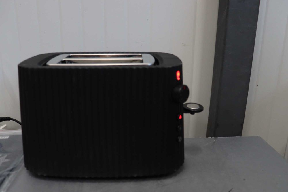 Тостер Alessi Plisse MDL08