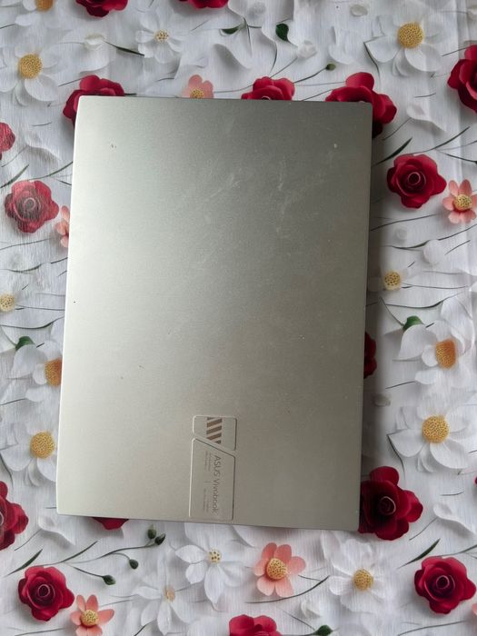 Ноутбук asus vivobook