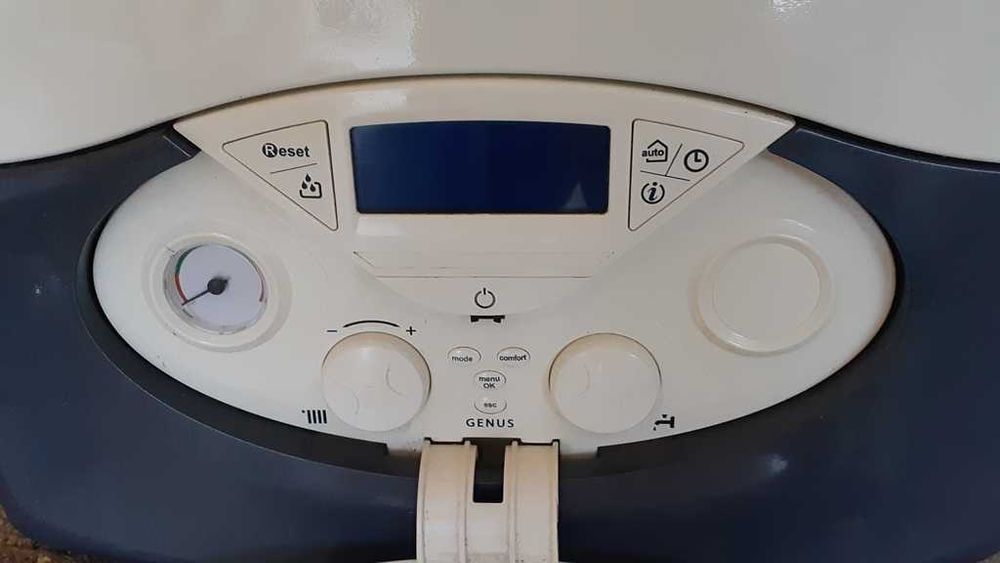 Depozit piese s.h.centrale ARISTON diverse modele