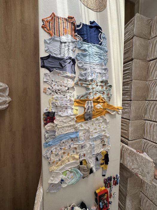 Продам детские вещи