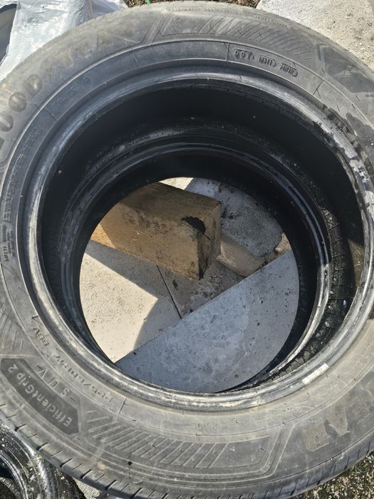 Vand anvelope Goodyear Efficientgrip2 , 225/60/17