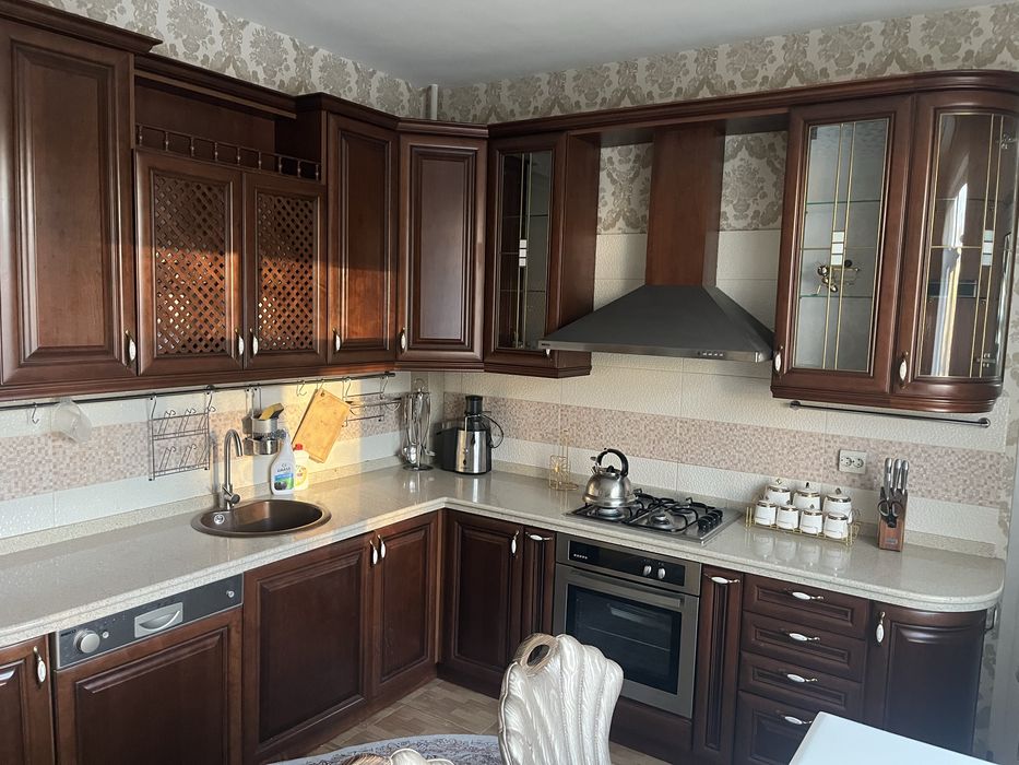 Сдается в аренду 4 комнатная квартира на Ц-1