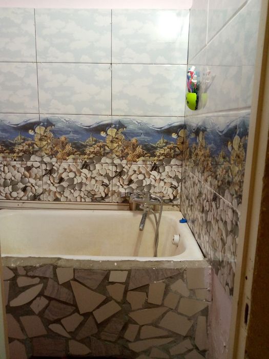 Srochna 2 honali dom sotiladi