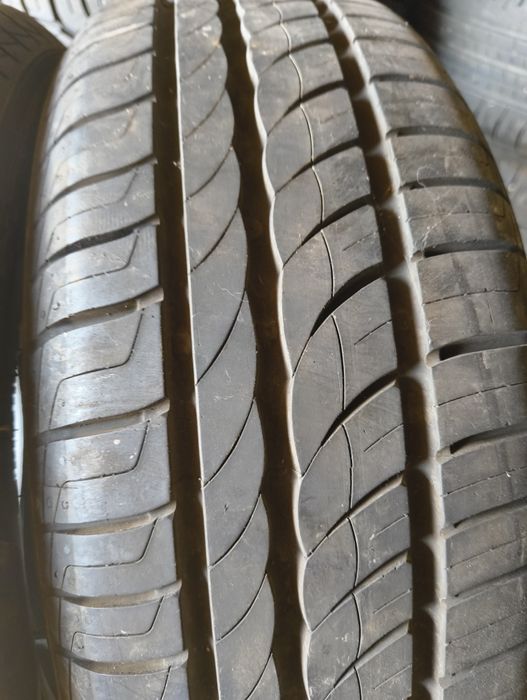 175 55 15 Pirelli p1 vara  2 buc
