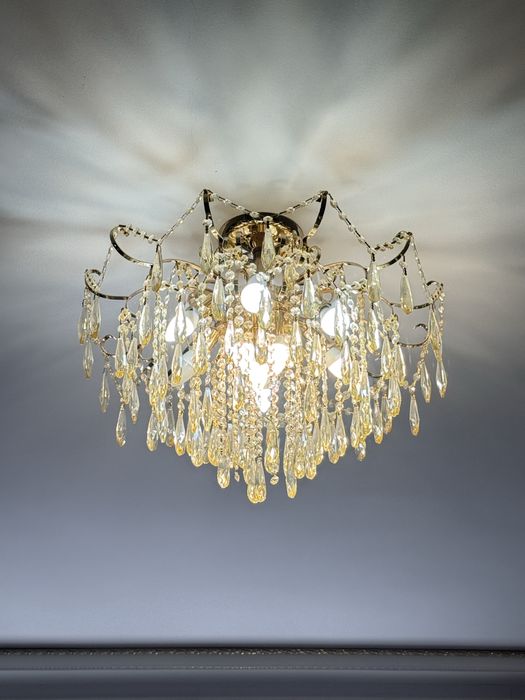 Продам люстры все за 20 тыс