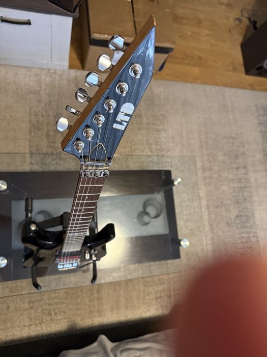 Chitară electrică  ESP LTD MH-50 + Seymour Duncan | Floyd Rose | Setup gata de cântat