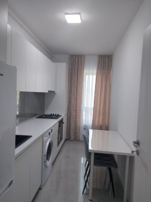 garsoniera de inchiriat  Bucuresti  MIlitari B-dul Iuliu Maniu  fără loc de parcare 390 euro,