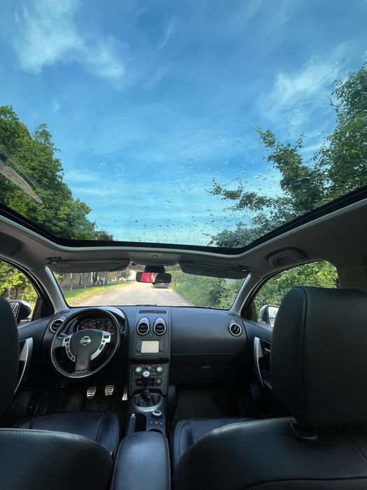 Nissan Qashqai 1.6 diesel 4x4 7 locuri Full