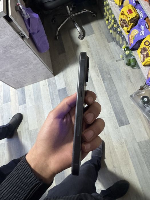 Ayfon 15pro max holati idyal