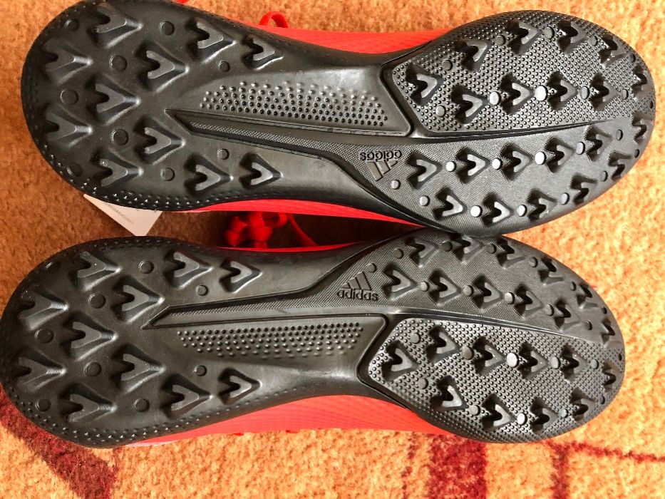 Маратонки за футбол ADIDAS