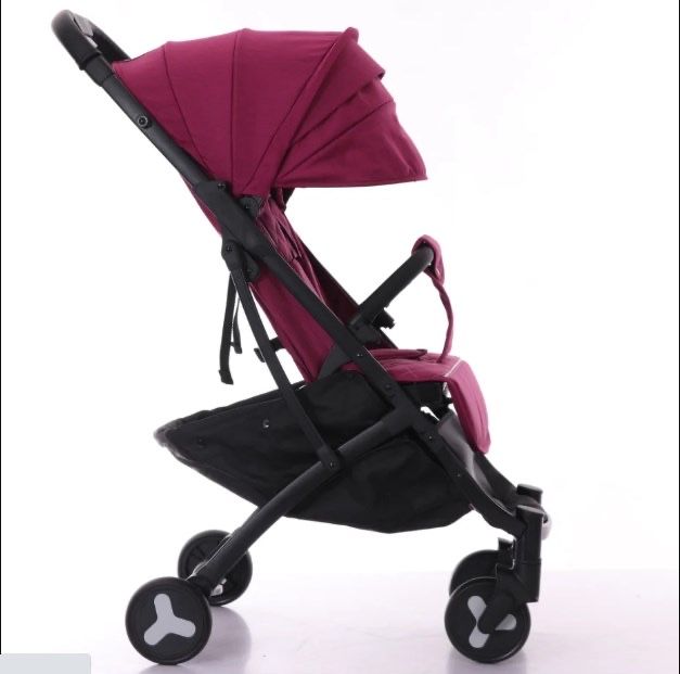Коляска Mstar. Цвет бардо.