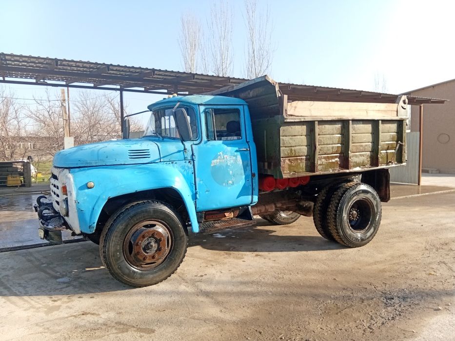 Zil sotiladi yurib turgan zil