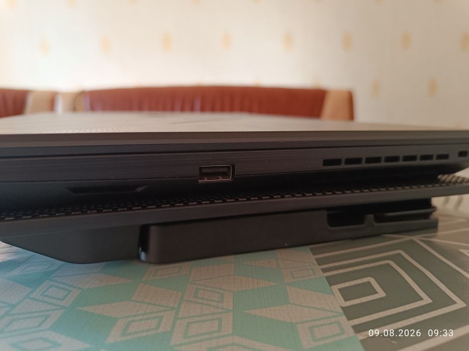 Asus model FA506N