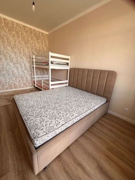 Кровать двухспальная