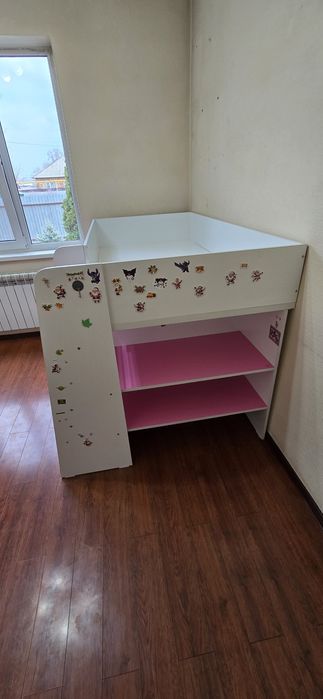 Продам детскую кровать.