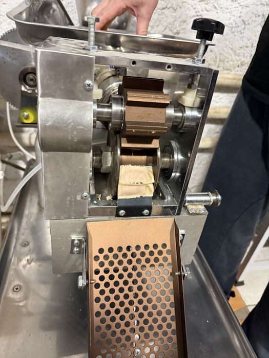 Продам пельменный аппарат