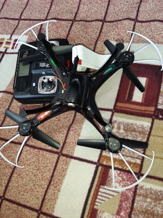 Продам .Квадро коптер