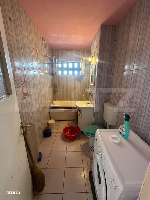 Apartament 3 camere, decomandat, 62 mp, etaj 3, balcon,  Manastur