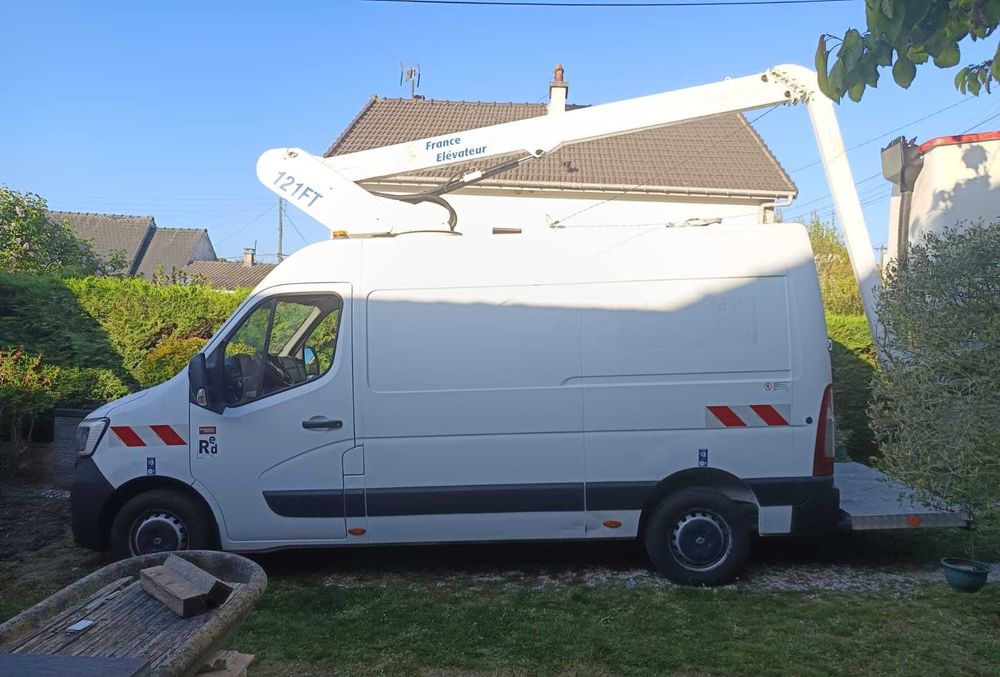 Nacela PRB 12m Renault Master An: 2021, 97795Km, Motor 2.3L, Diesel, Euro 6