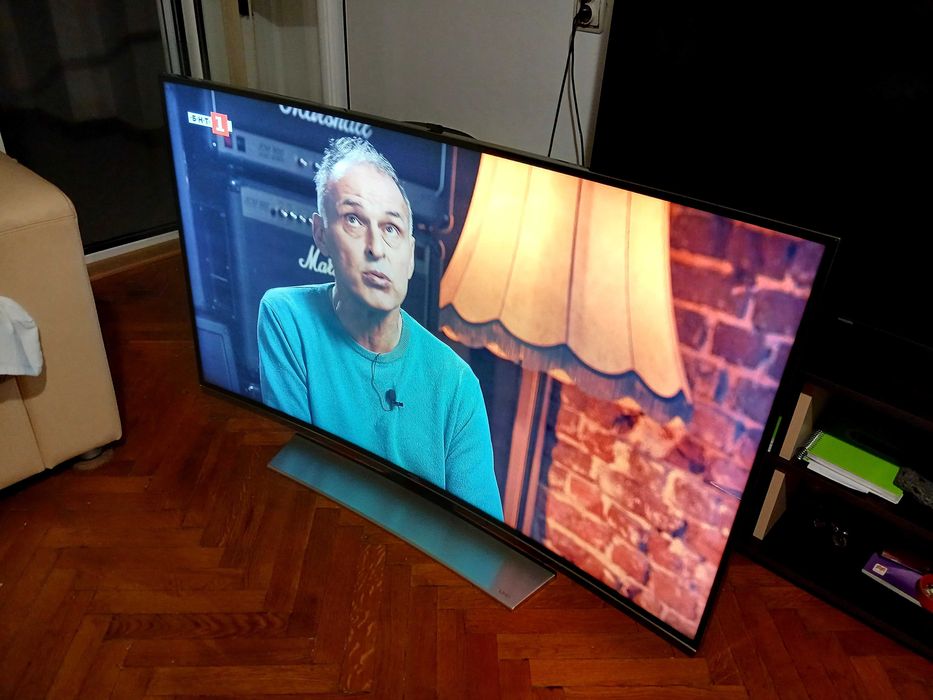 Smart TV Samsung 55" UHD 4K CURVED