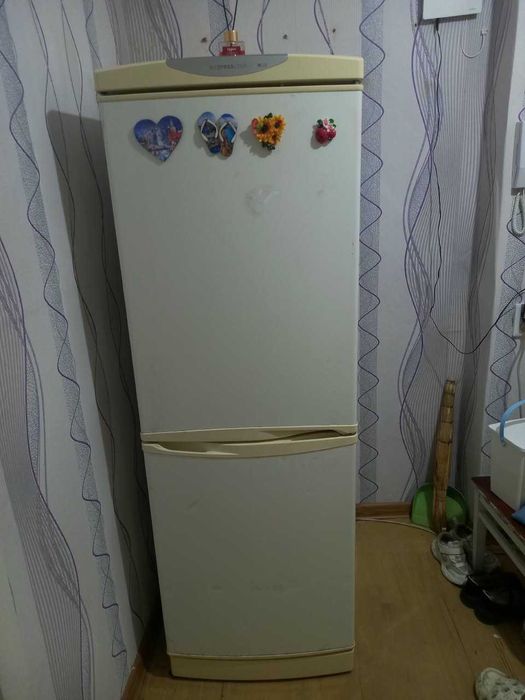 Холодильник продам