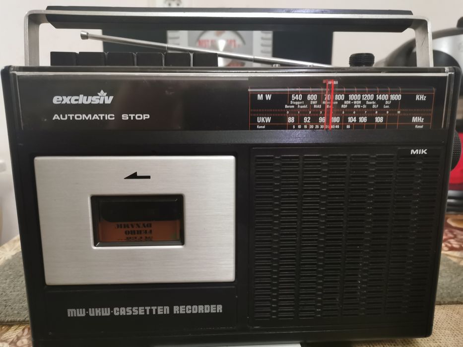 Automatic stop casseten recorder EXCUSIV