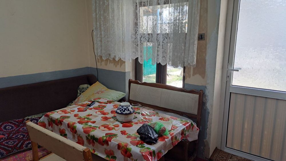 Продаётся дом.СВОЯ. Участок 9 соток.