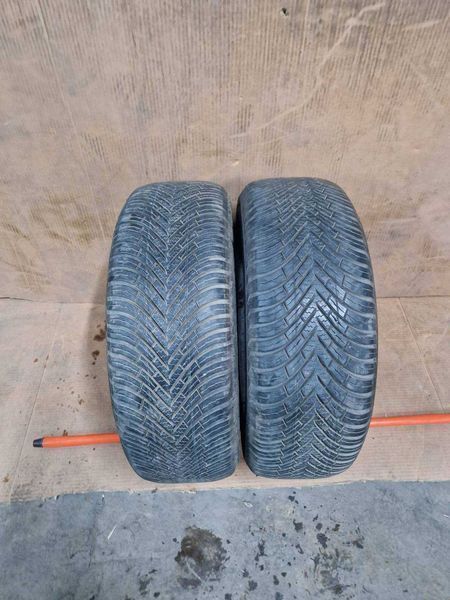 2 Vredestein R16 205/55/ 
зимни гуми 
DOT3820